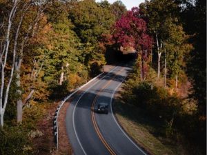 10 Epic U.S. Scenic Drives to Explore Stunning Landscapes