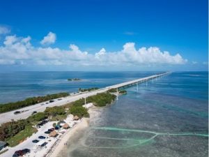 10 Epic U.S. Scenic Drives to Explore Stunning Landscapes